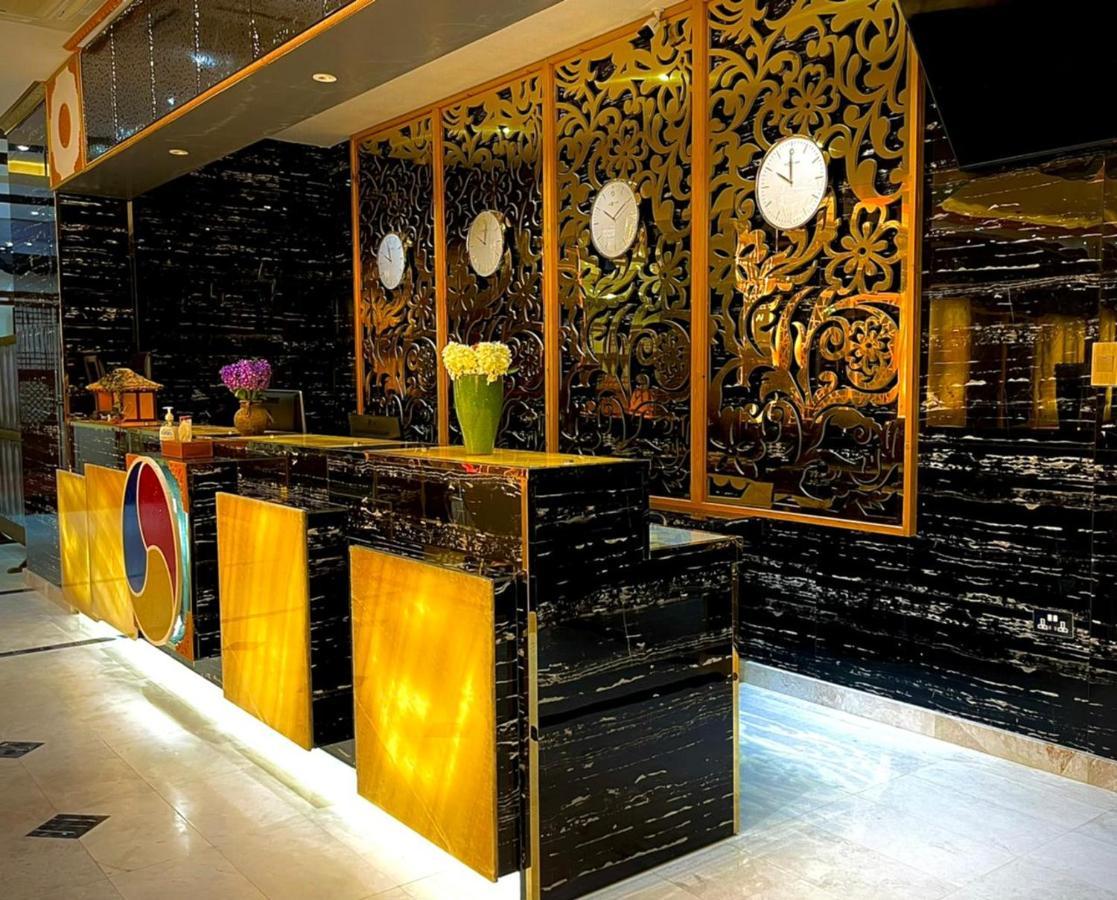 Asian Hotel Duqm Bagian luar foto